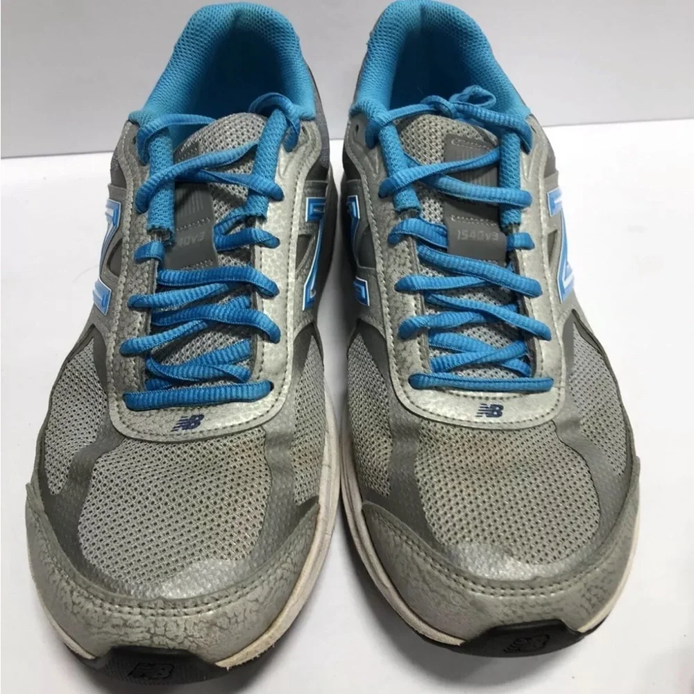 New Balance 1540v3 Womens Running Athletic Shoes Size 9.5 B